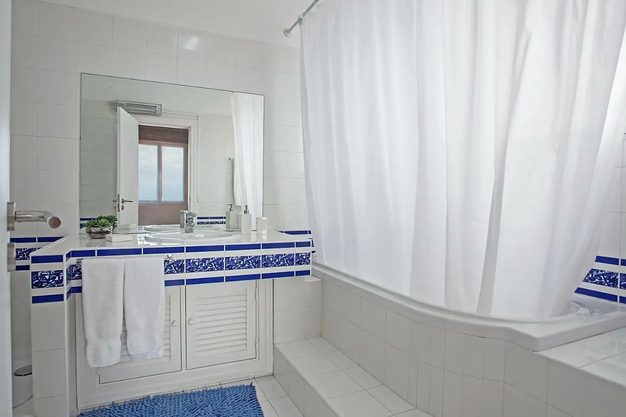 הוילה פונשל Casa Da Pinheira 1 בית נופש